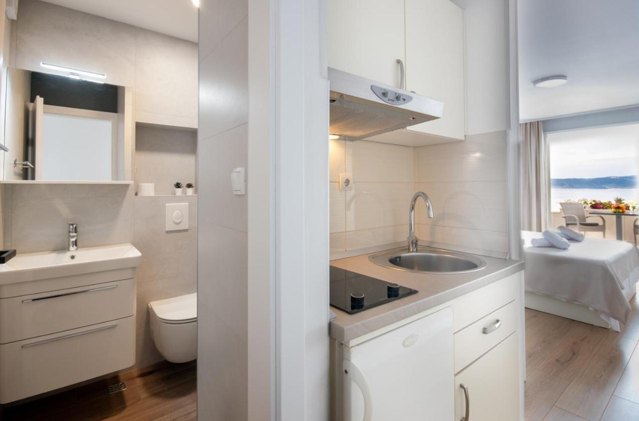Apartments Klement Брела Экстерьер фото