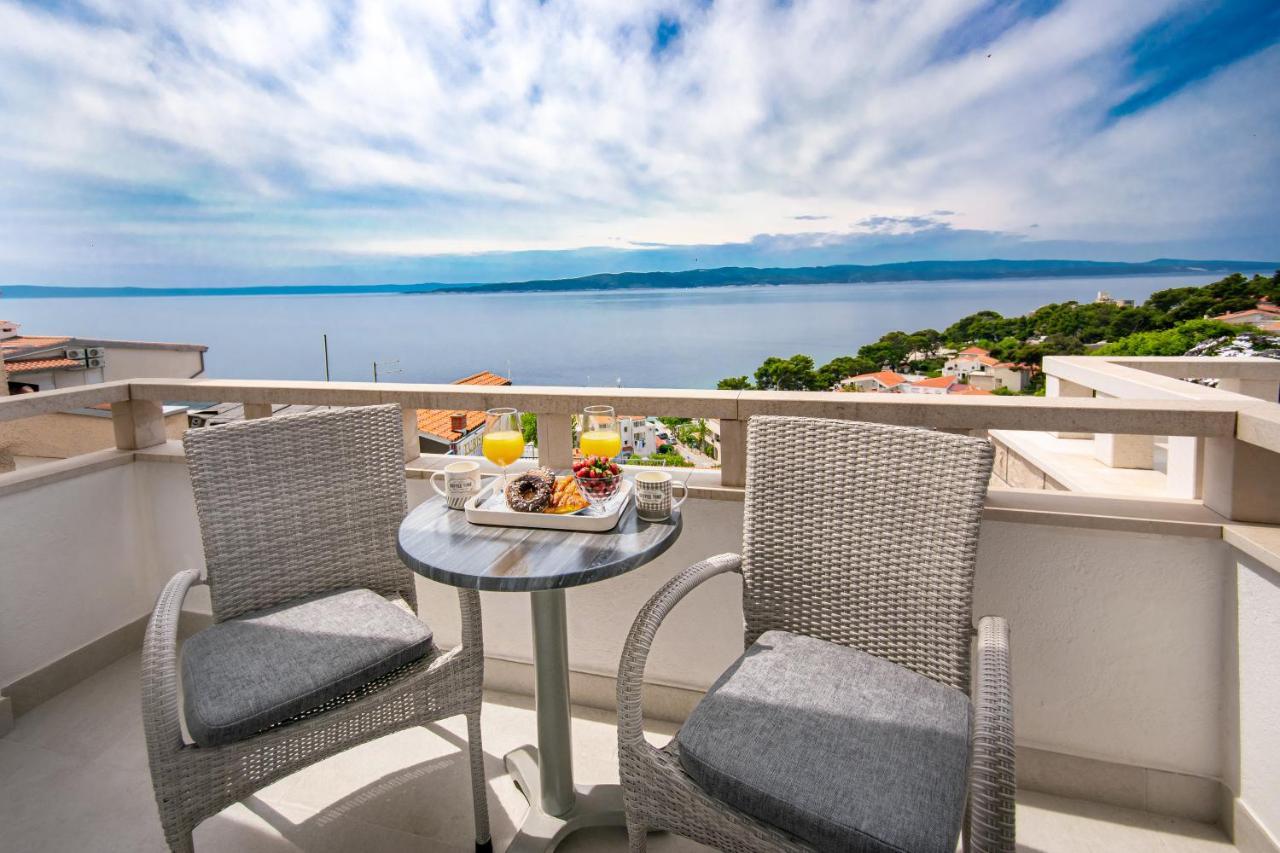 Apartments Klement Брела Экстерьер фото